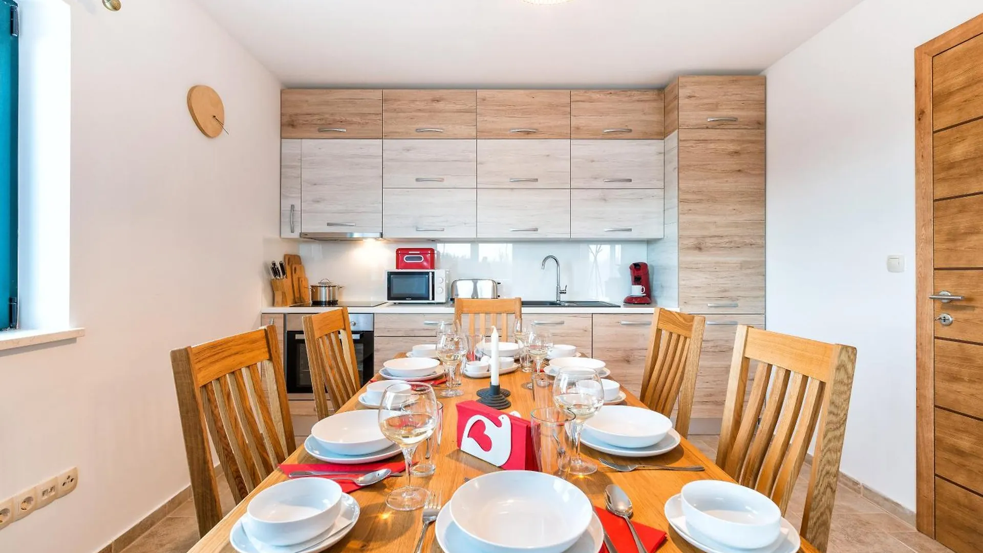 Villa Stella With Heated Swimming Pool Privlaka  Croatia