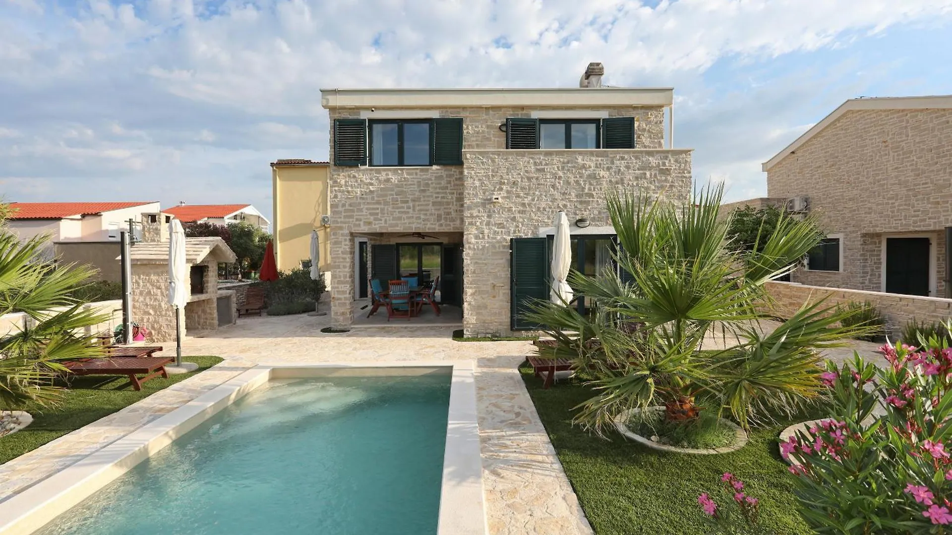 Villa Stella With Heated Swimming Pool Privlaka  0*, Privlaka (Zadar) Croatia
