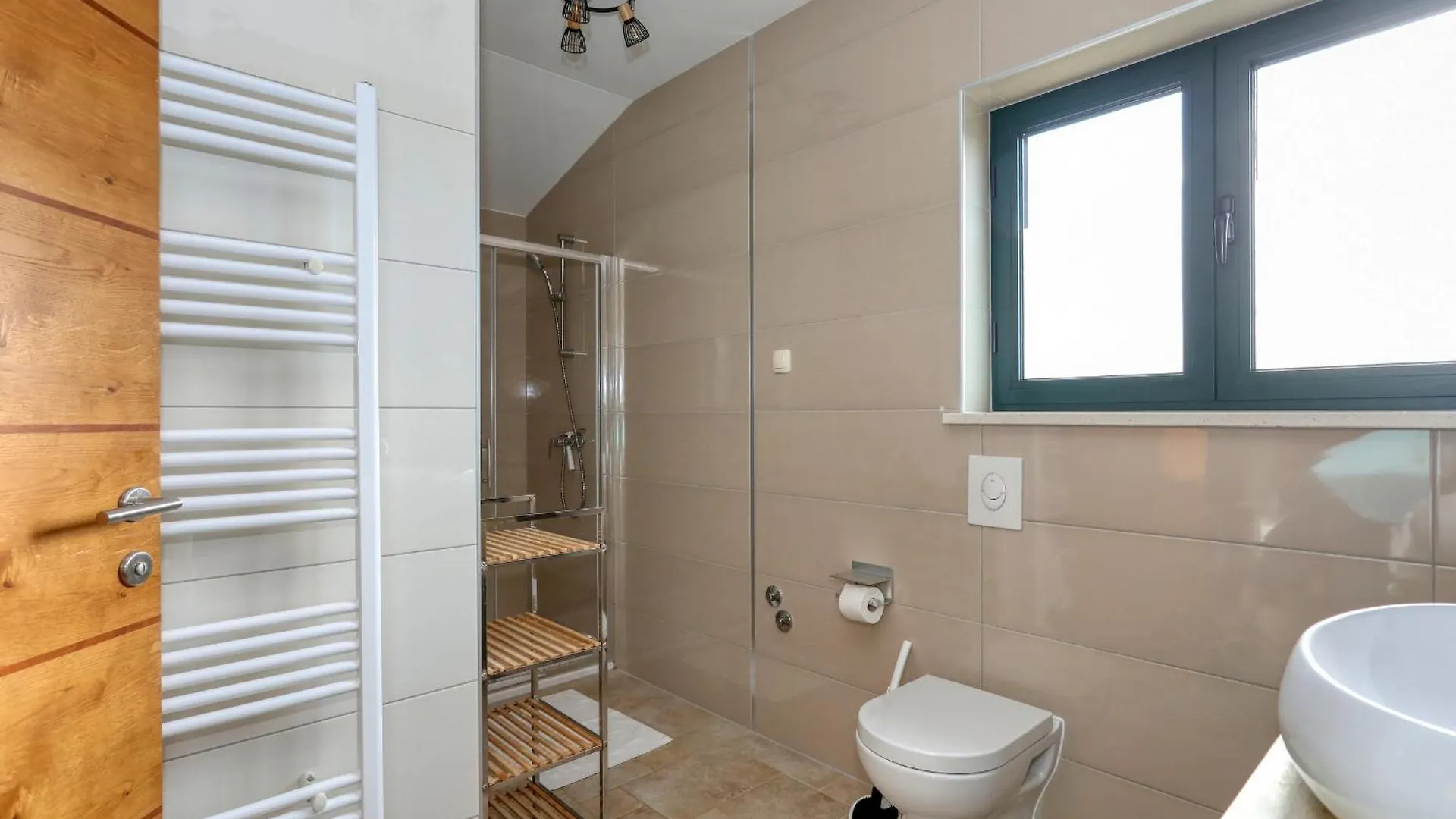 Villa Stella With Heated Swimming Pool Privlaka