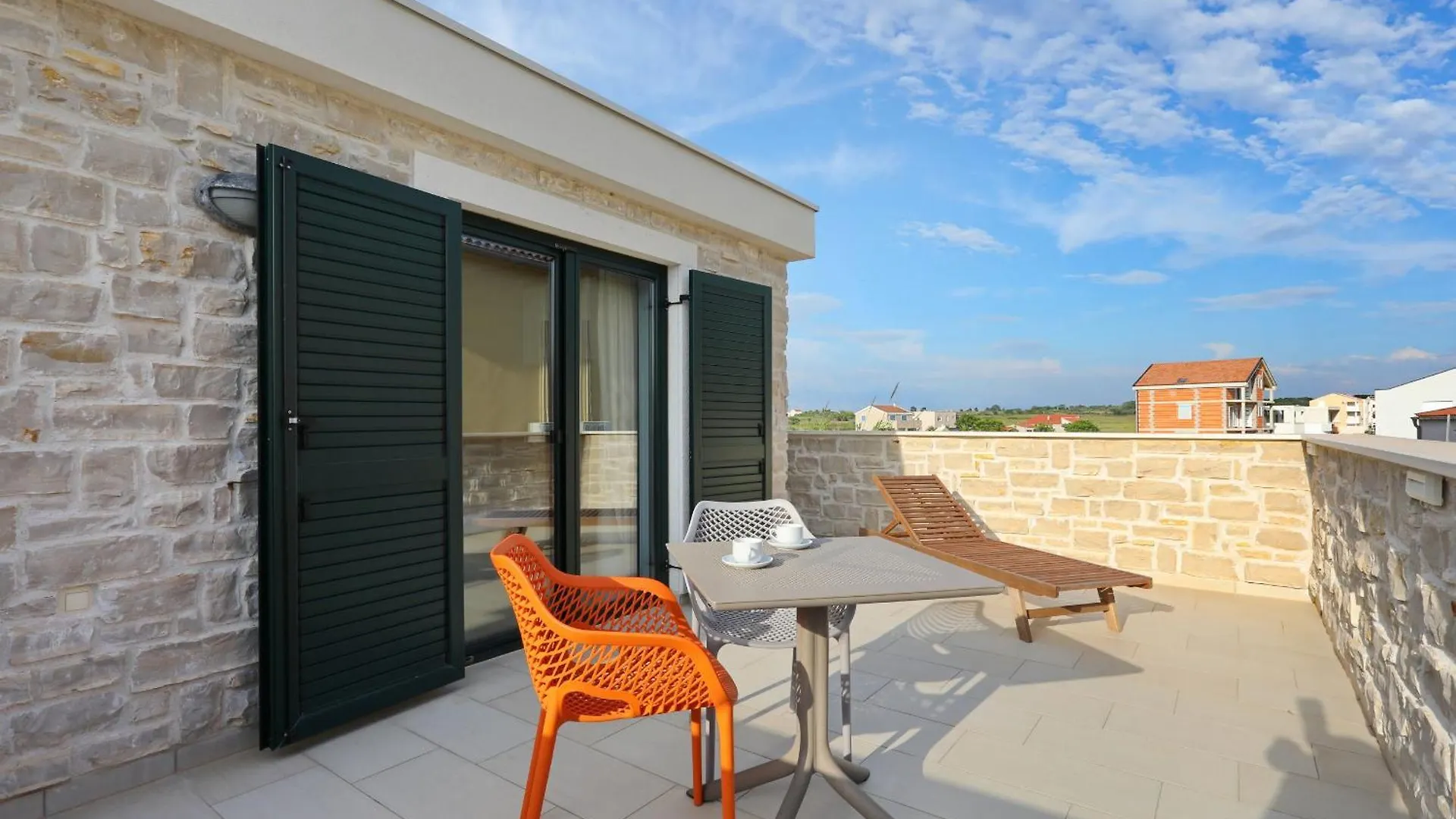 Villa Stella With Heated Swimming Pool Privlaka