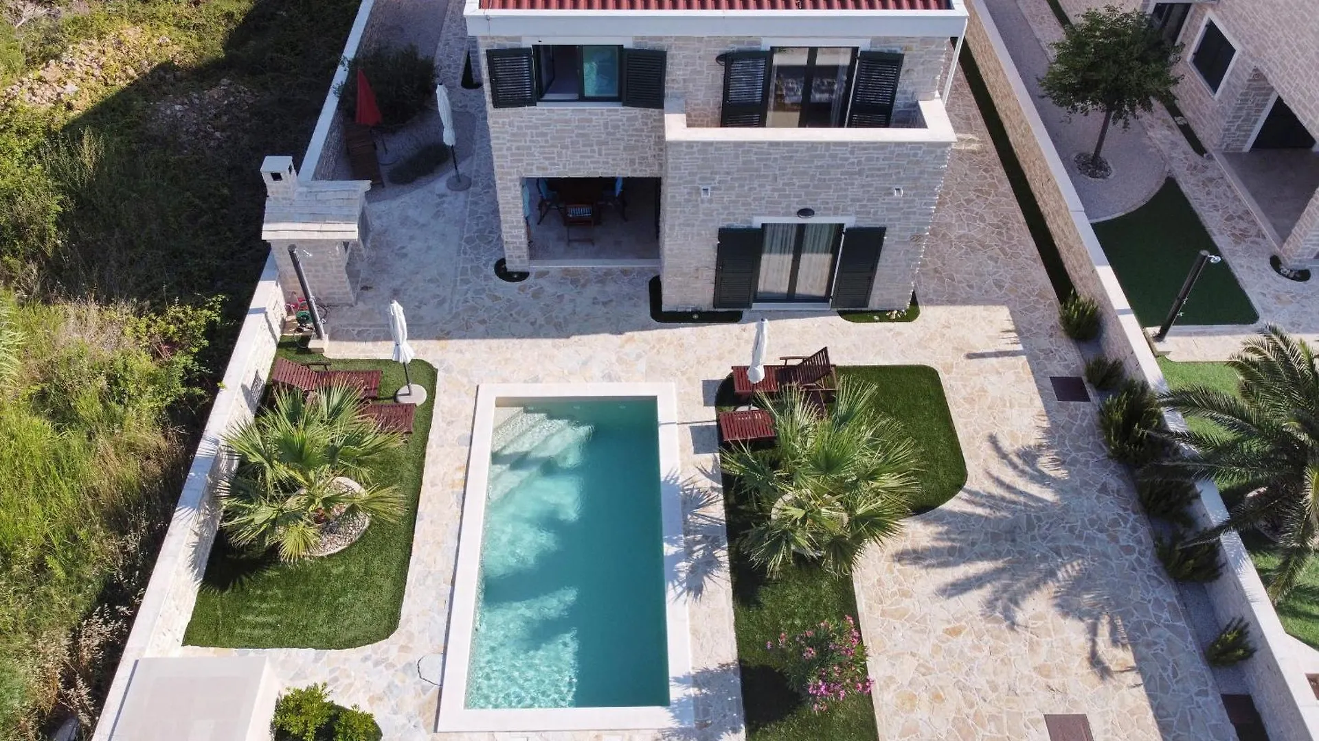 Villa Stella With Heated Swimming Pool Privlaka