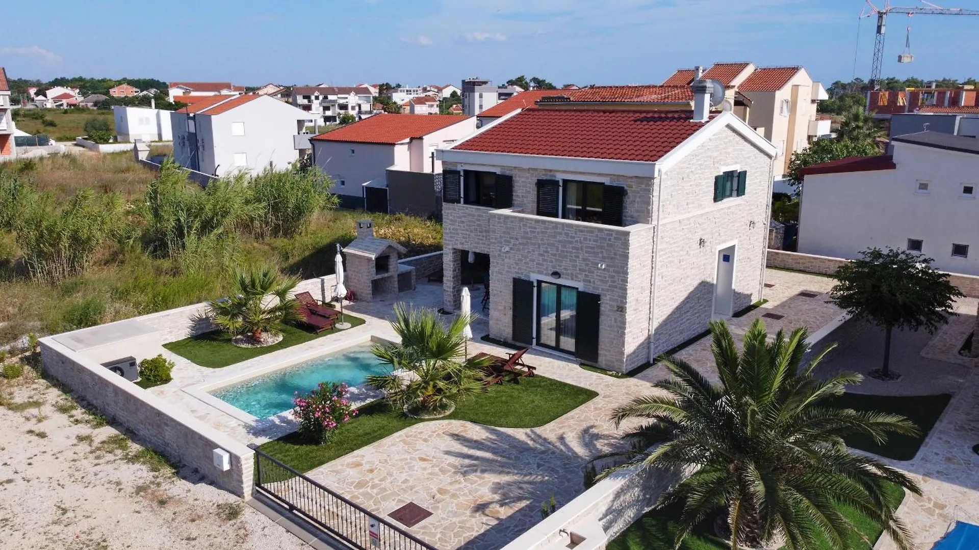 Villa Stella With Heated Swimming Pool Privlaka   Privlaka (Zadar)