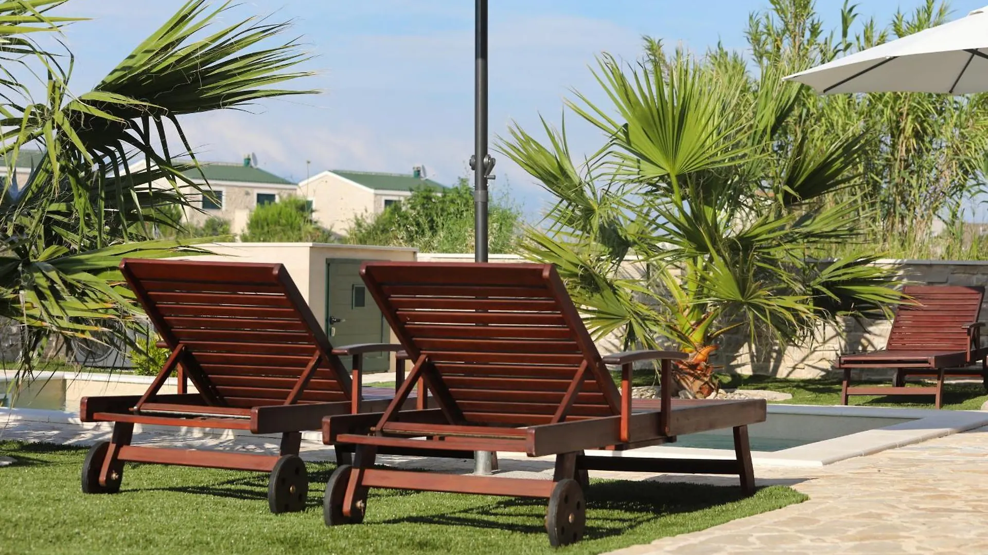Villa Stella With Heated Swimming Pool Privlaka  0*, Privlaka (Zadar)